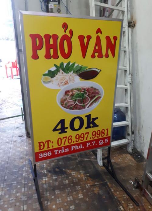 Bảng Hiệu Bạt Có Chân – Giải Pháp Quảng Cáo Hiệu Quả, Giá Rẻ Cho Mọi Doanh Nghiệp