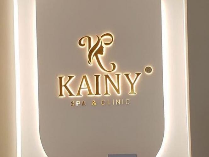  logo chữ alu gương đèn sáng hông dán từng sang trọng