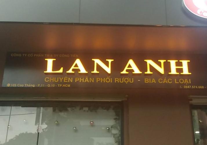 Bảng hiêu alu chữ mica có đèn led sáng mặt