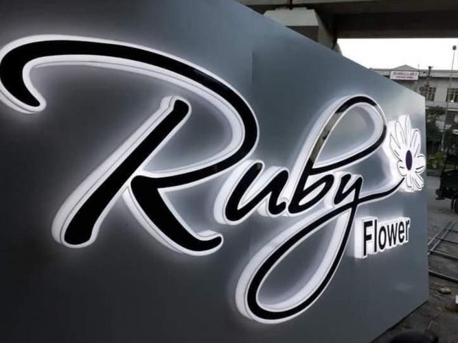 bộ logo chữ mica đèn sáng hông