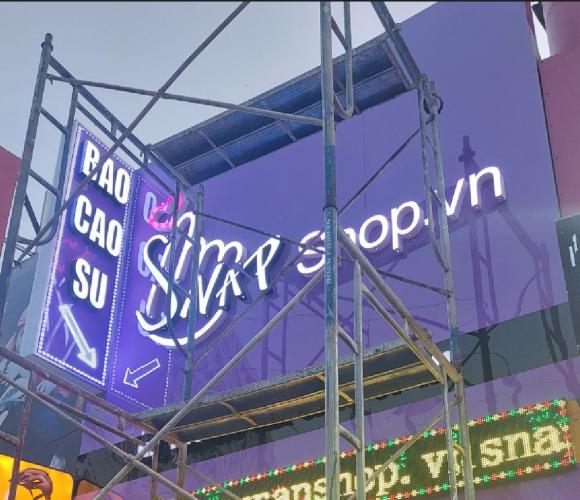  Bảng hiệu mica, nội dung chữ mica có đèn