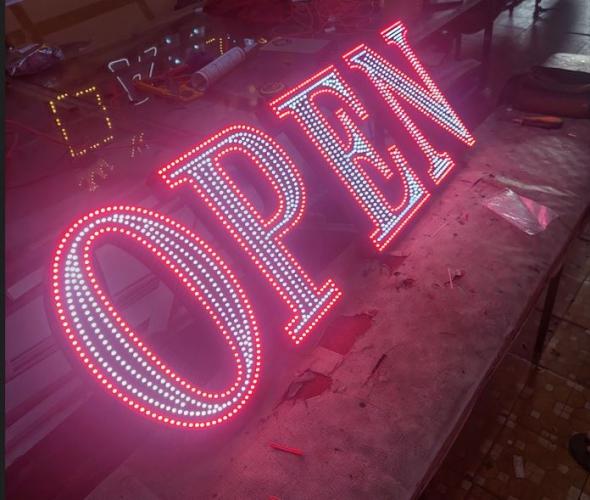 Chữ Alu đèn led ruồi